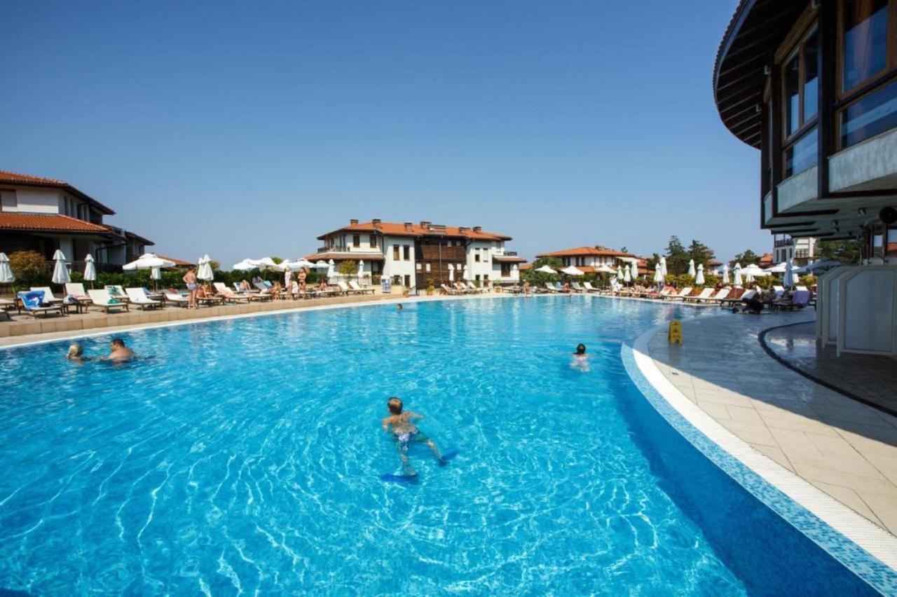 Eve Santa Marina Apartments II - Sea, Pools, Relax Sozopol Eksteriør bilde